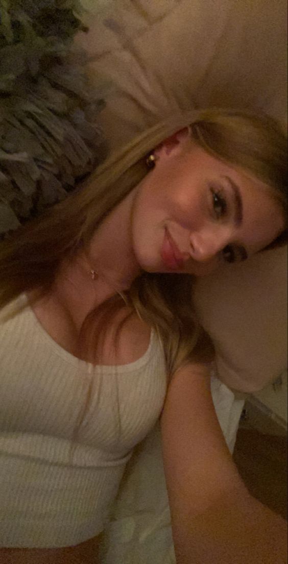 files/Mikaela.jpg